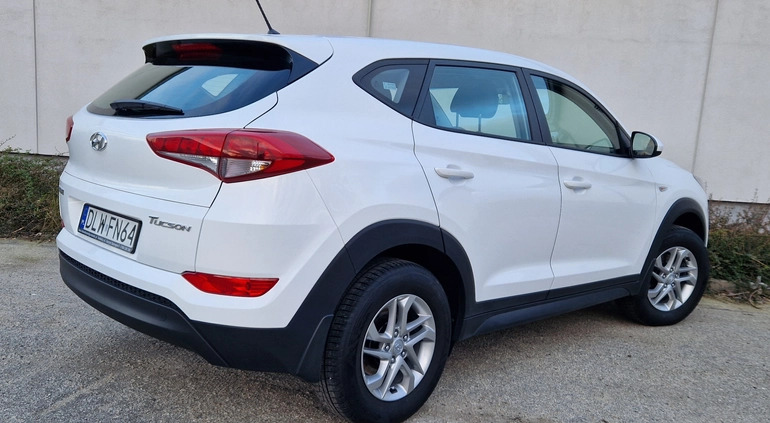 Hyundai Tucson cena 76500 przebieg: 50500, rok produkcji 2017 z Złotoryja małe 92